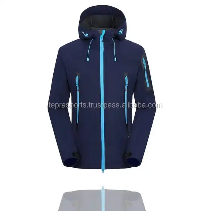 
 Мягкая водонепроницаемая куртка  