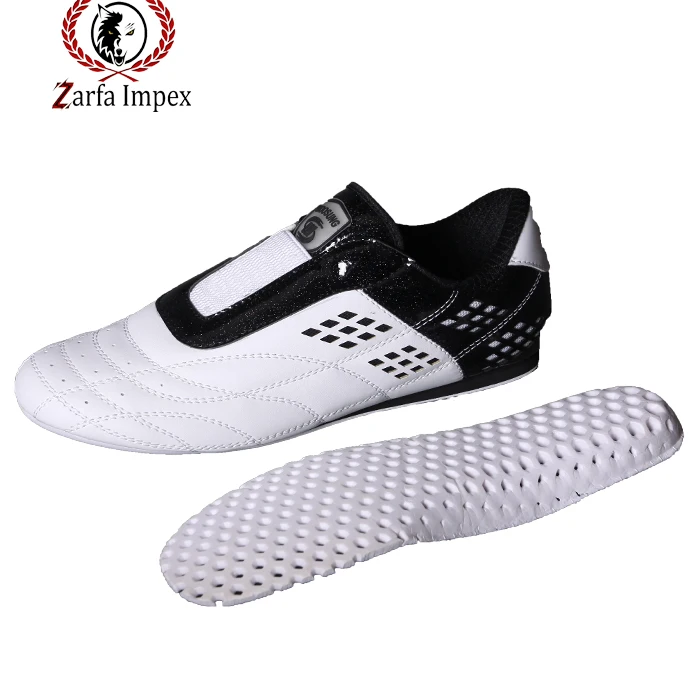Best Hot Sale Customized Leather Martial Art Kunfu Men Taekwondo Shoes For Men 2021