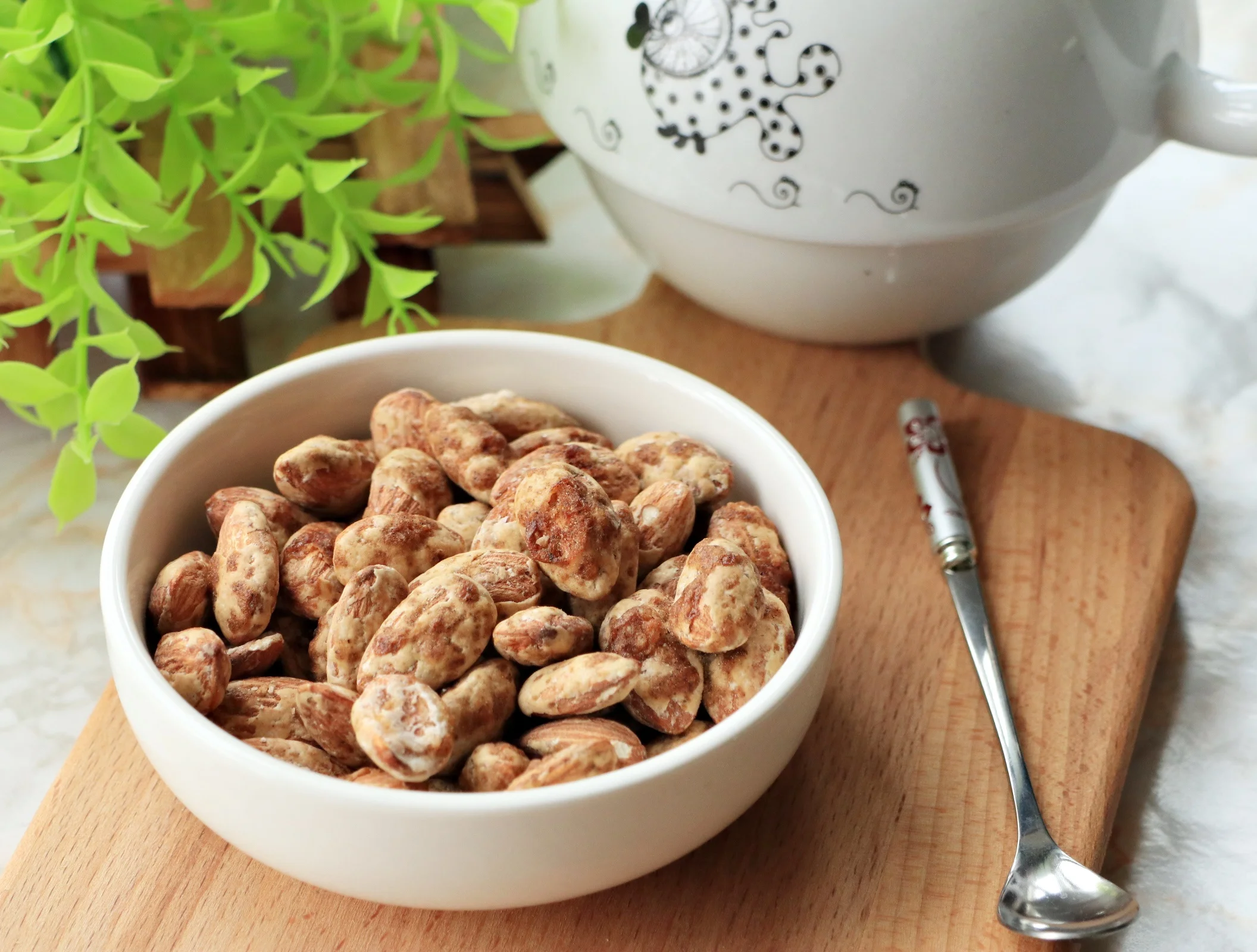 Орехи для соли и перца