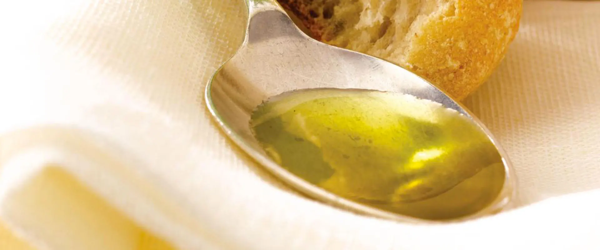 Pomace Olive Oil 250 ML  glass bottle  CASA OILIO SPERLONGA italy