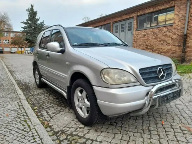 2001 ME RCEDES BENZ C320 USED LHD