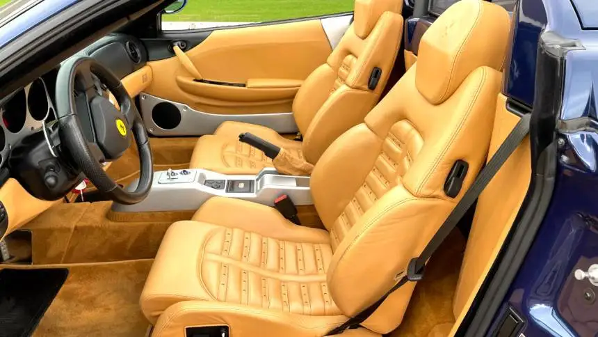 SHINNING  BLUE MIRABEAU WITH GREAT DISCOUNT 2005 fararree Convertible WORKING PERFECTLY AND AVAILABLE