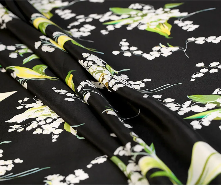 
Printed silk crepe cdc 100% silk fabric for dress/shirt/pajamas 