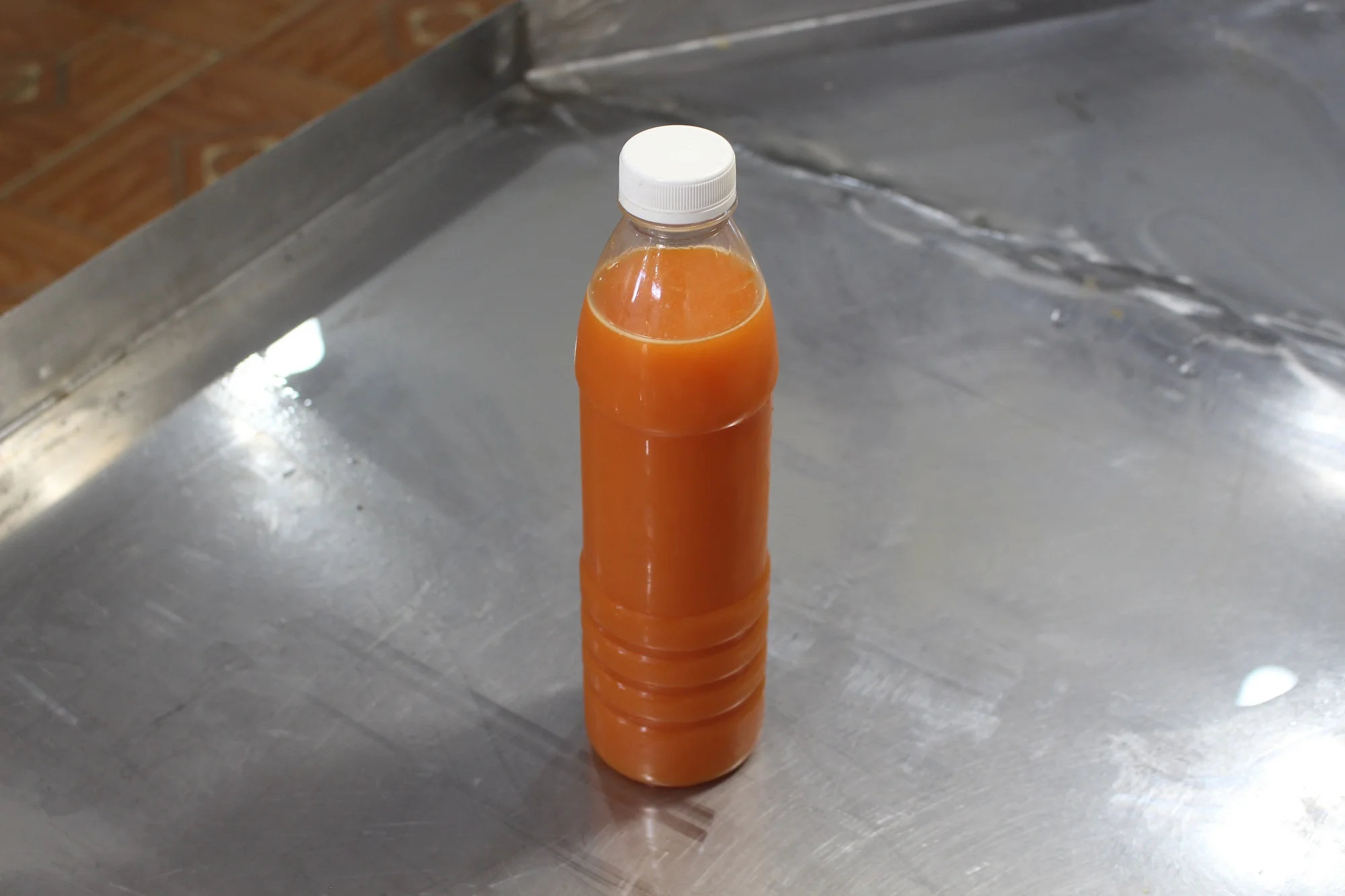 Vietnam Common Cultivation Type Whole Shape High Quality Natural Color Frozen Products Yellow Passion fruit pulp without seed