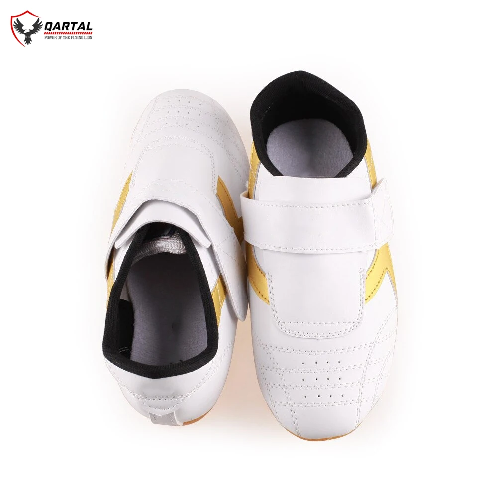 Taekwondo Shoes Breathable Kung Fu Shoes Wushu Taichi Karate Martial Arts Wrestling Fighting Sneakers for Adults Children