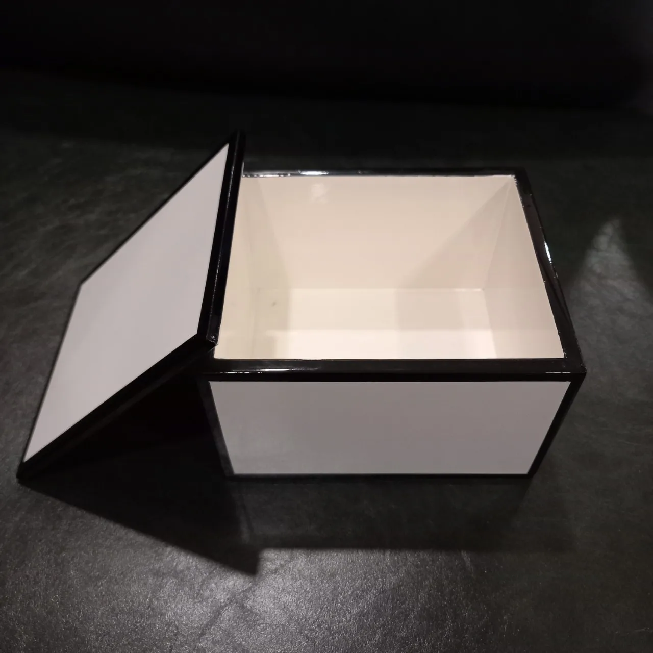 Traditional handmade lacquer box, luxury box from Vietnam 158