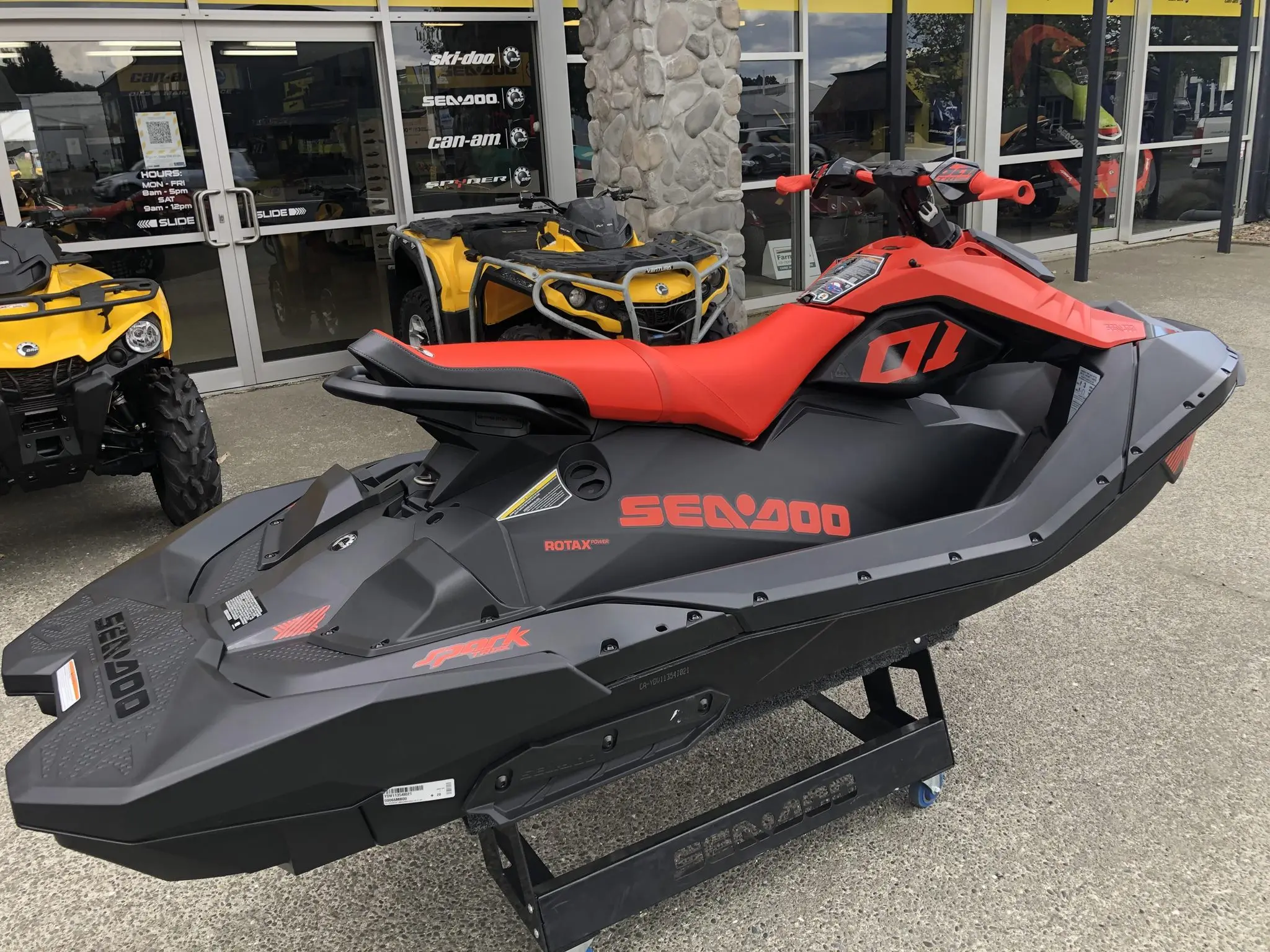 Гидроцикл Sea-Doo Spark 3up Trixx 2022 в