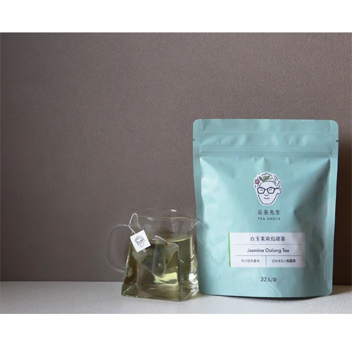 
High-Quality Taiwan Jasmine Oolong Tea Herbal Flora Scented Tea in Pyramid Teabags Gift box 