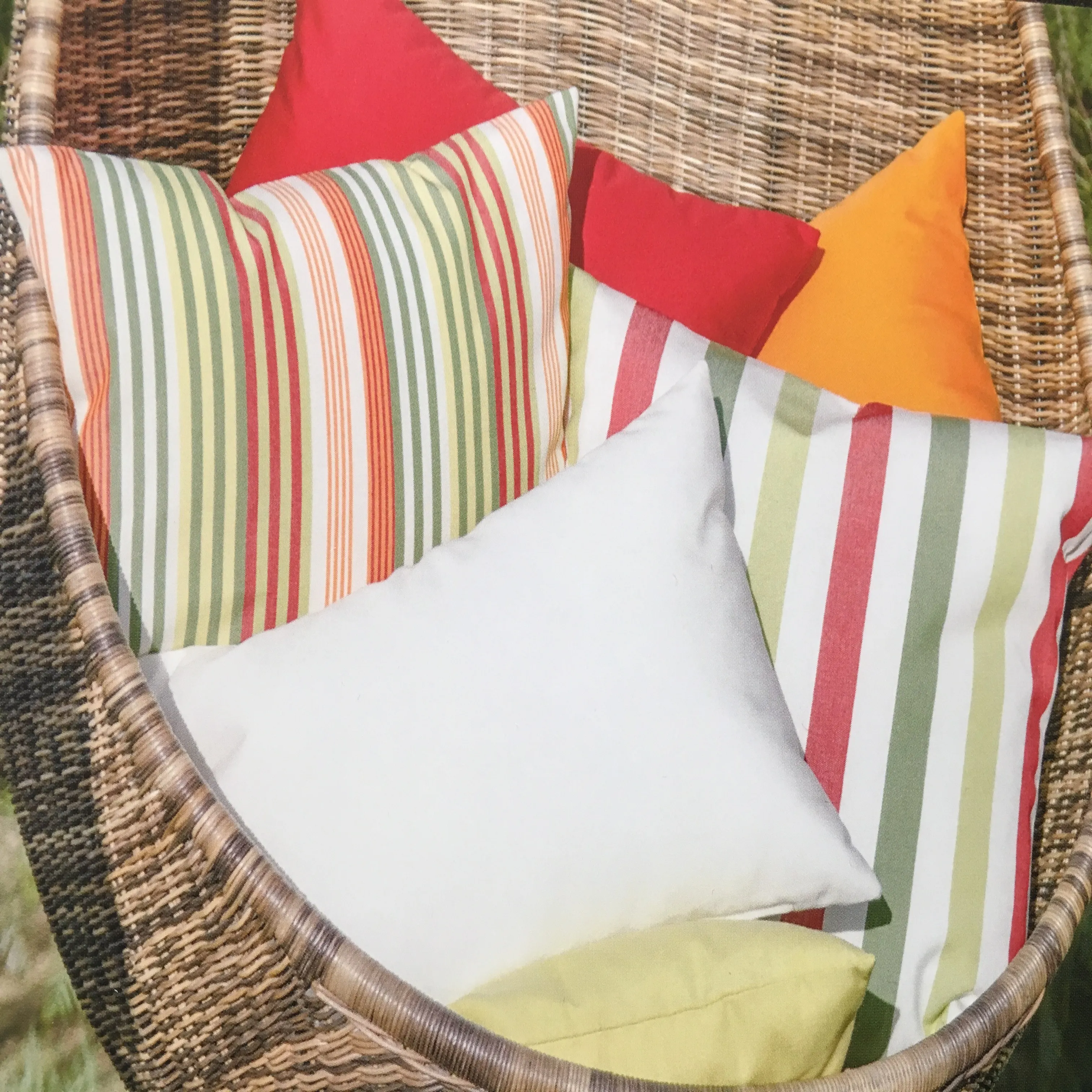 
outdoor seat Fabric 100 Solution Dyed Acrylic Plain Waterproof Beach Gsm Style patterned Tent Feature Weig Material Yarn 