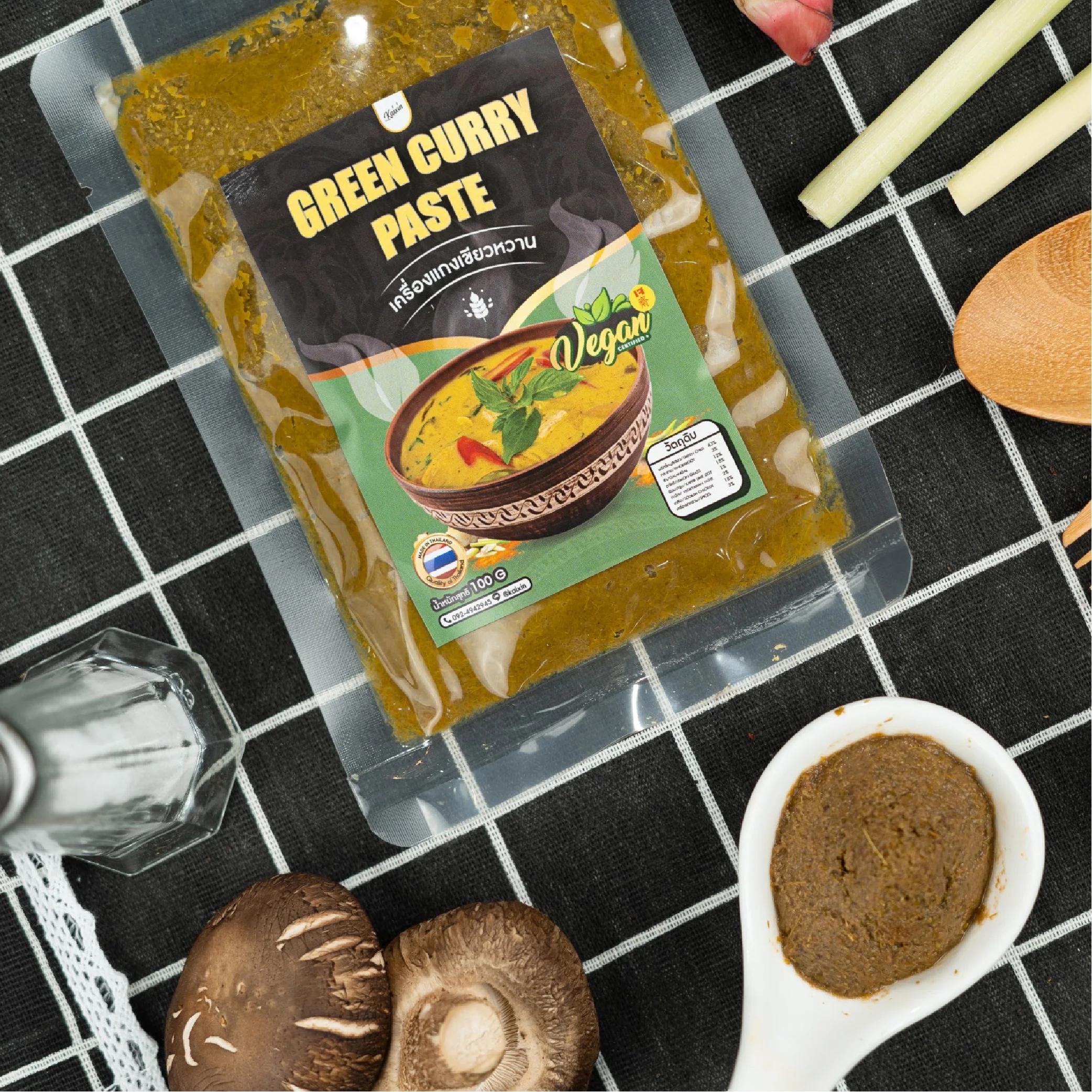 Vegan Plant based green curry paste from Thailand  OEM private brand original flavor natural premium grade