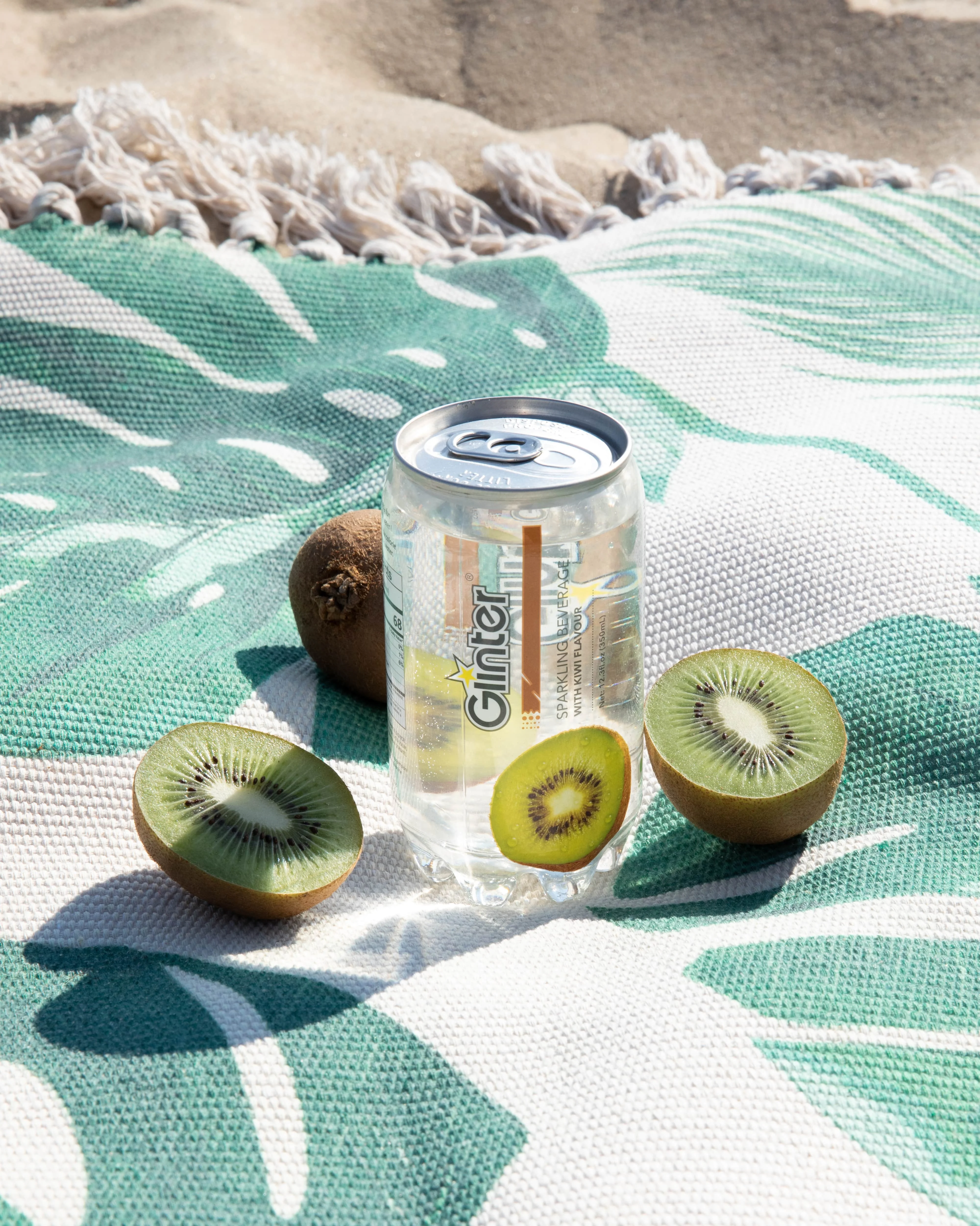 Kiwi Flavor Soda Sparkling Beverage Halal Certification with Low Sugar Transparent Plastic Tin Packaging Top Selling Beverages