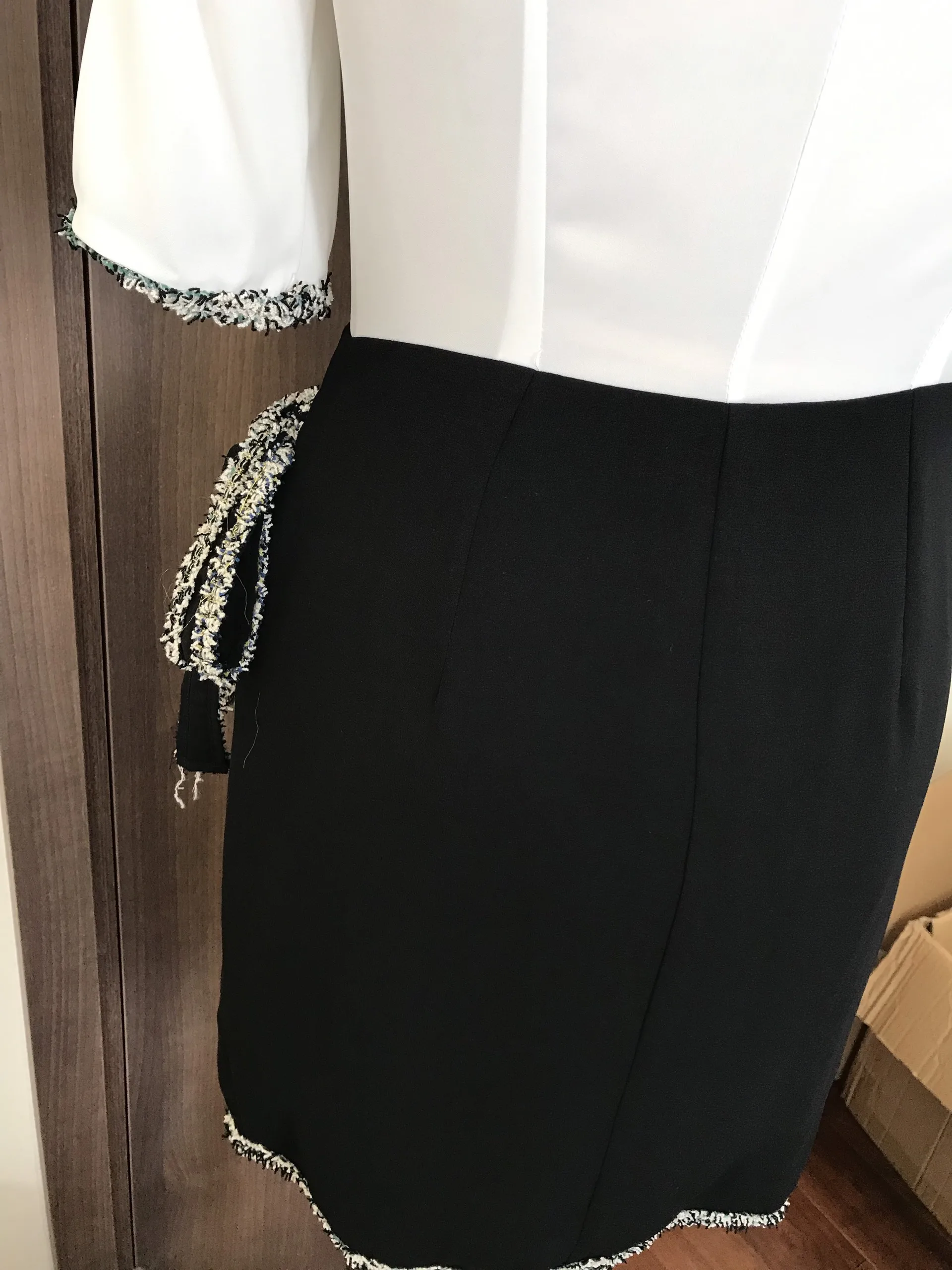 Wholesale price premium material long dress shirt women office ladies white and black waistline turndown collar  dresses women