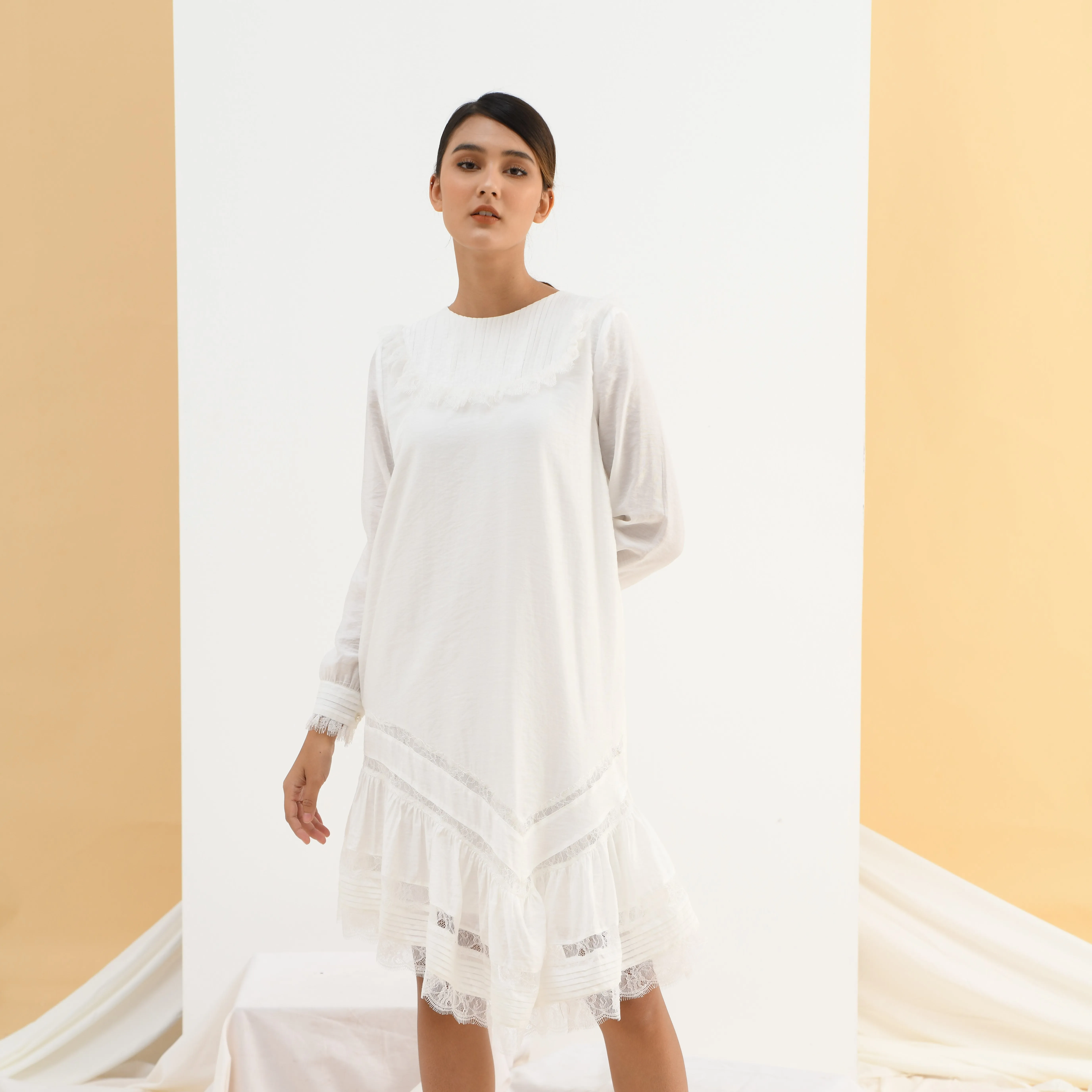 
Женская одежда с длинным рукавом женское осеннее пляжное белое платье для отдыха на море Женская одежда 