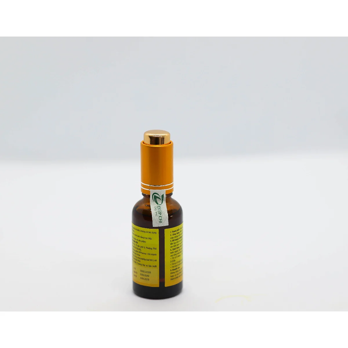 
Жидкое желтое натуральное Органическое средство для здоровья вьетнамское происхождение лечение гриппа в носу 190 г Эфирное чесночное масло Diep Chi 