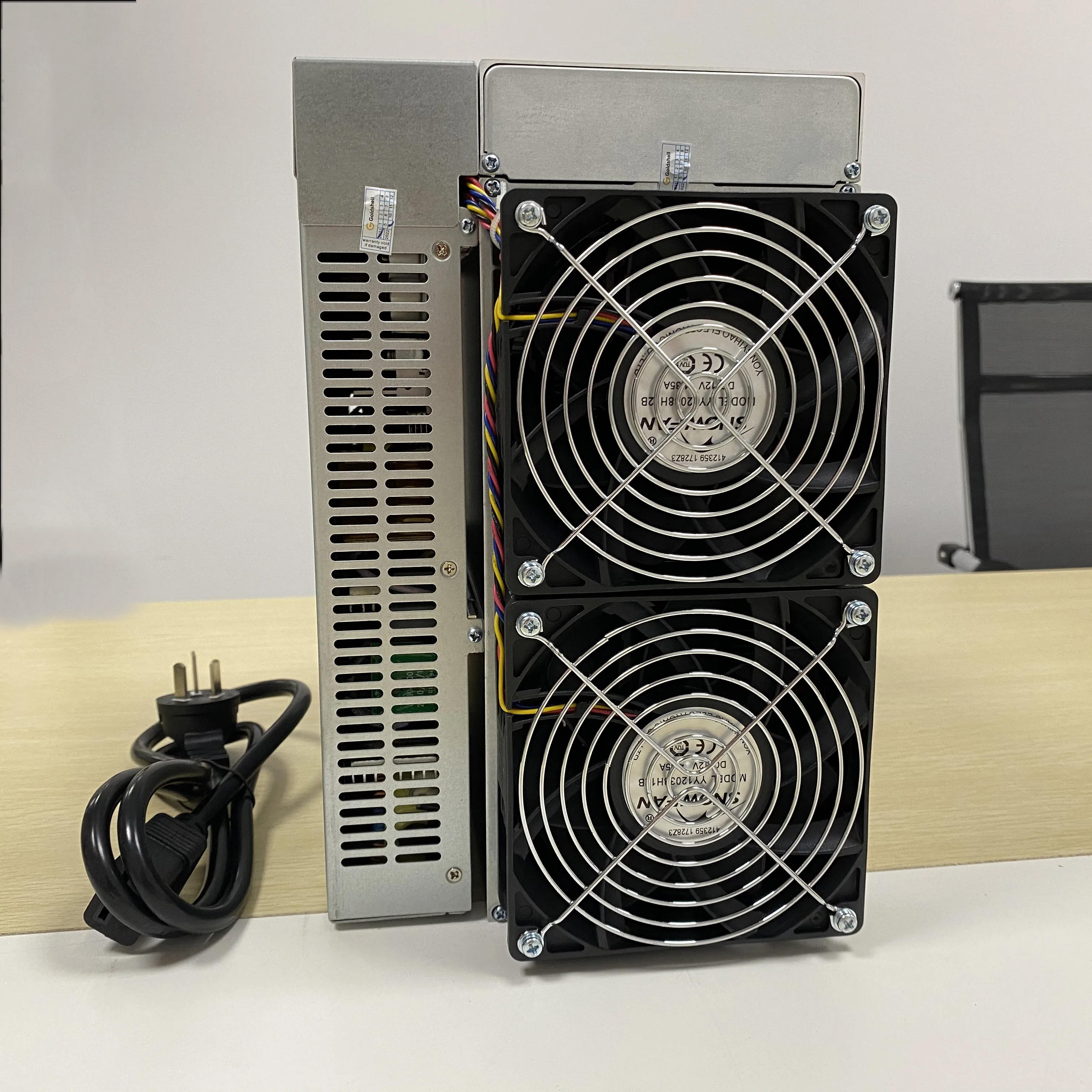 Только новые Goldshell KD BOX CK KD5 в наличии