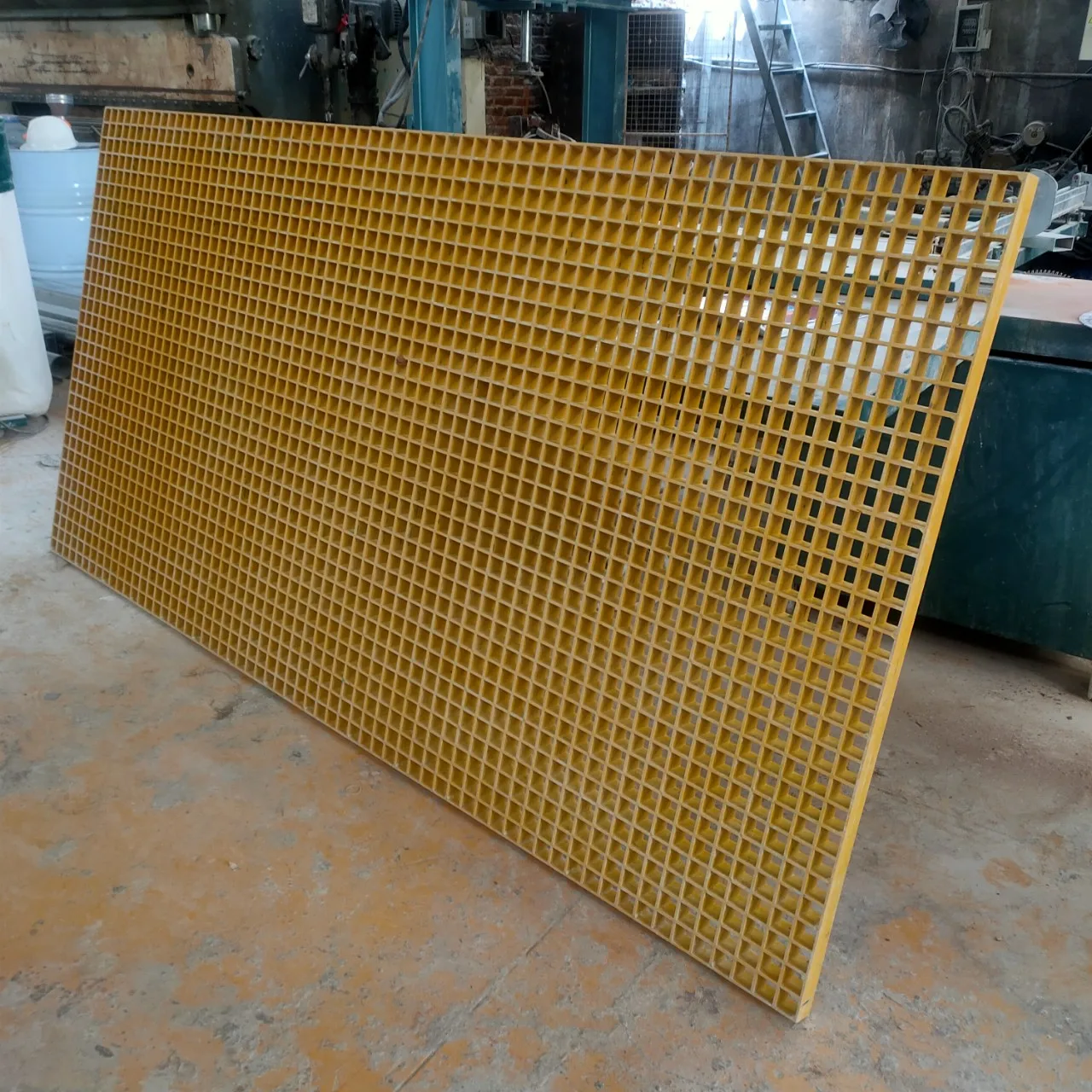 Customized Thick Anti-slip Flame Retardant Molded Composite Grating FRP Yelllow