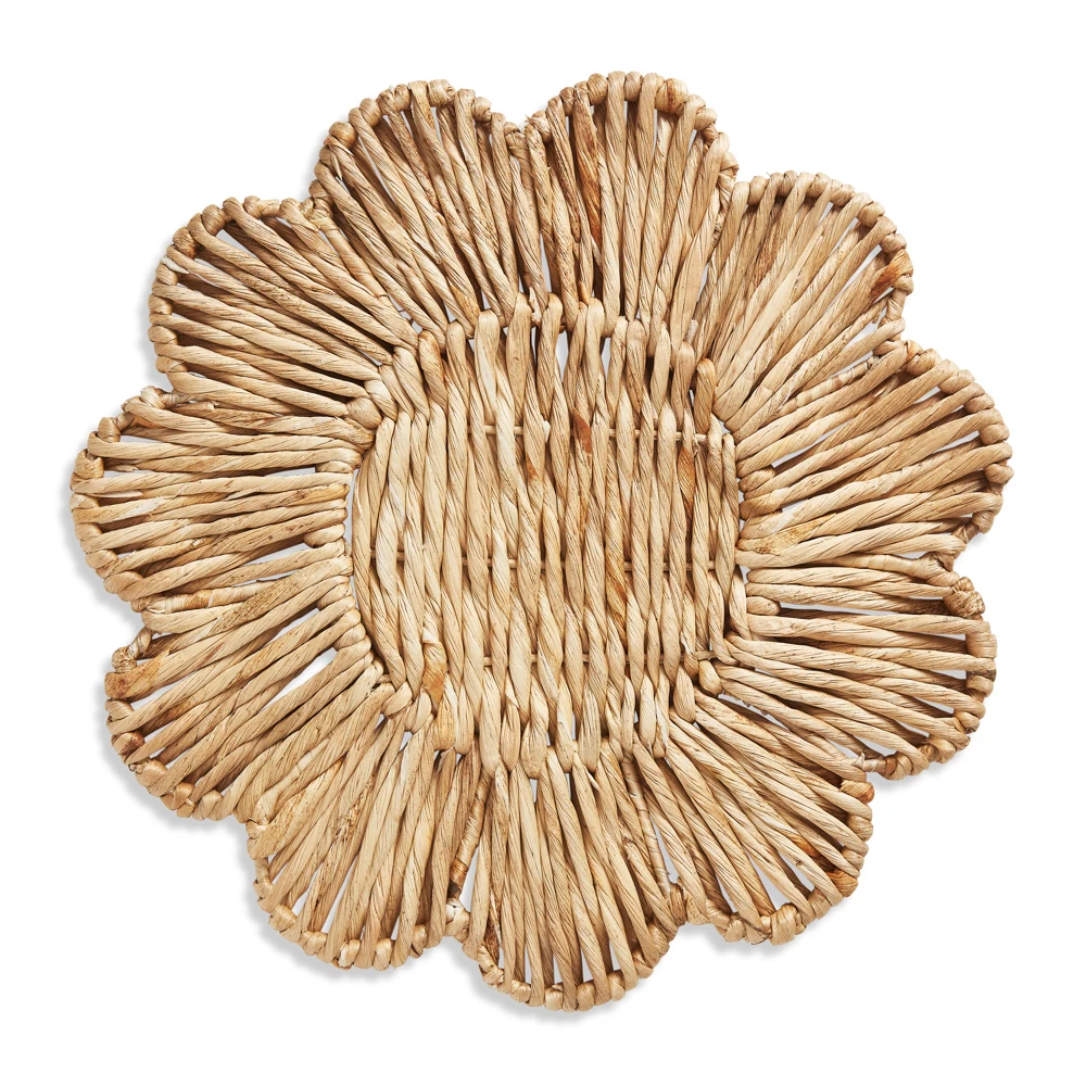 Hot Sale Beautiful flower shaped straw placemat Water Hyacinth Wall basket decor basket wholesale made in Vietnam Manufacturer