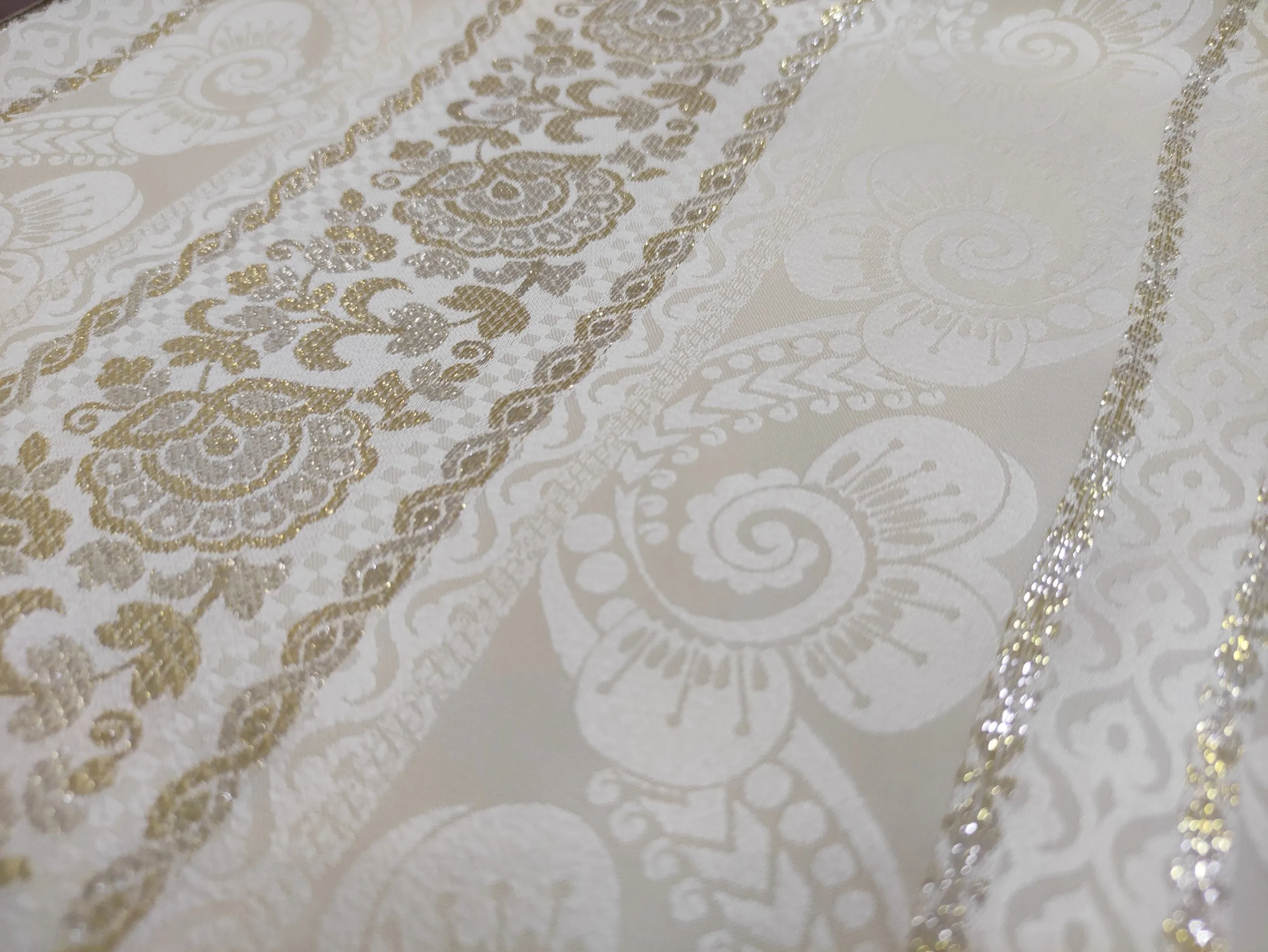  Шелковая жаккардовая ткань металлический батик цветочные мотивы скрученные металлические полосы для азиатского мусульманского платья балочи кафтан # K038B