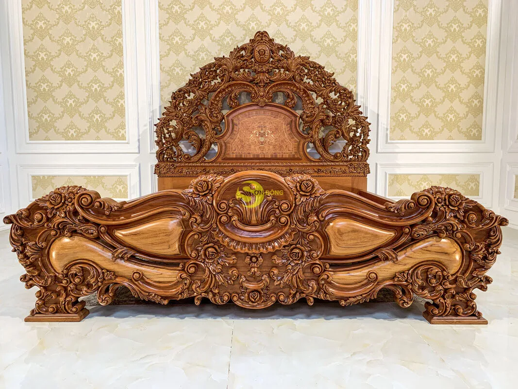 
Royal Luxury Bed 