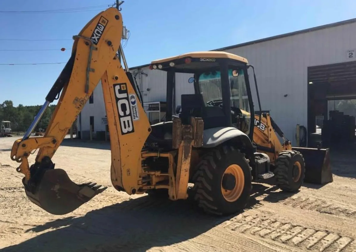 Экскаватор-погрузчик и погрузчик лучшего бренда на продажу