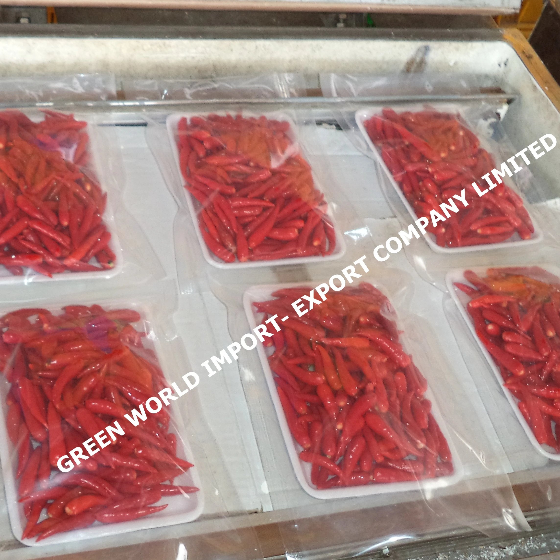 HIGH QUALITY FROZEN RED CHILLI WITH LOW PRICE - IQF CHILI HOT SPICY TASTE FOR COOKING, SAUSAGE - VIETNAM CHILI