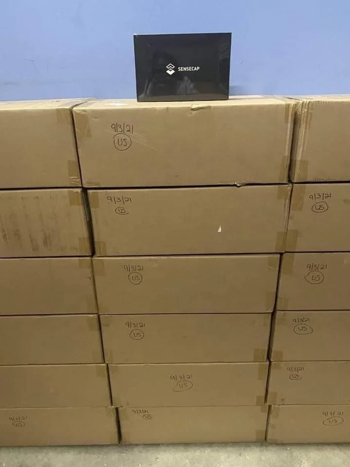 Новая точка доступа SENSECAP M1 Helium HNT US915 MHz / EU 868/AU915 ручная герметичная Неоткрытая совершенно новая