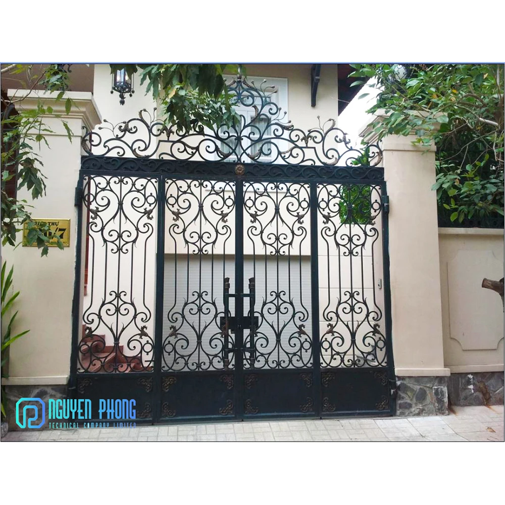 Advantage Price OEM Custom Villas Wrought Iron Pipe Big Main Gate Design