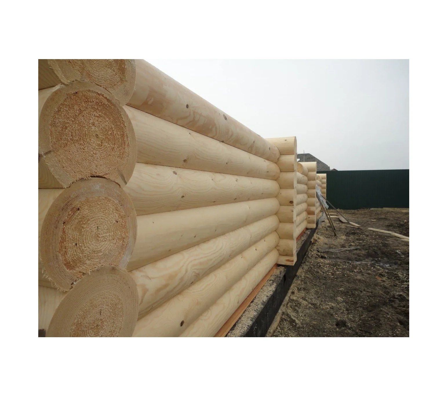 Great  quality wood materials for construction hardwood round logs