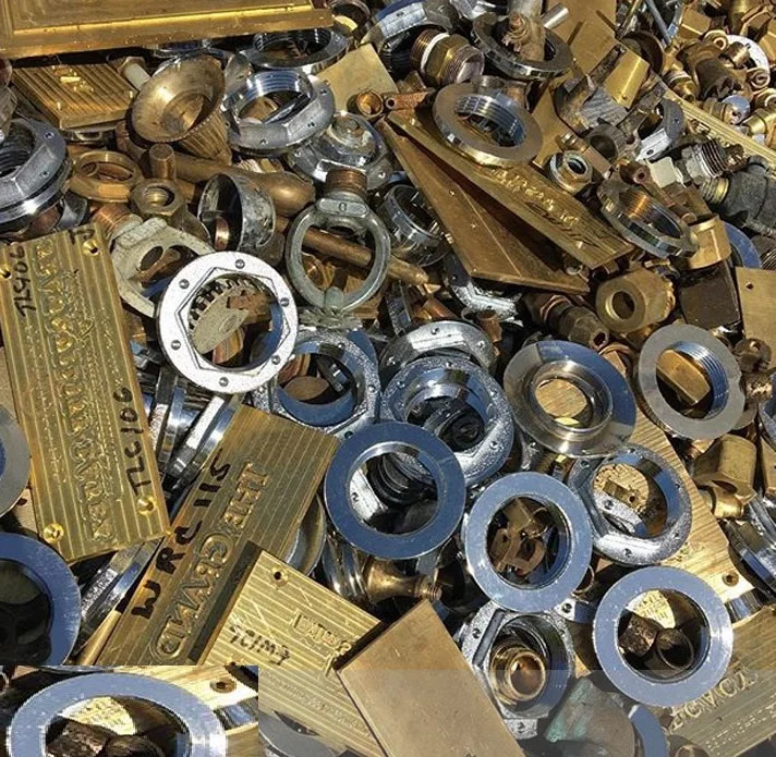 Латунь 100% скидка продажи Чистая латунь медовый лом готовый для экспорта универсальный 99.98% 99.9% 7404 CL