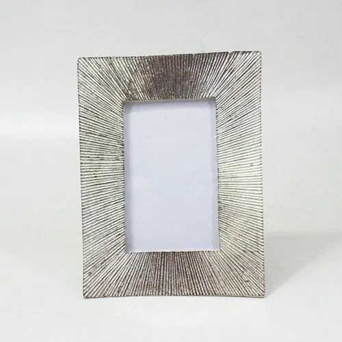 Wholesale High Quality Custom black frame Metal Photo Picture Frames For Home Decor and Office Table Top