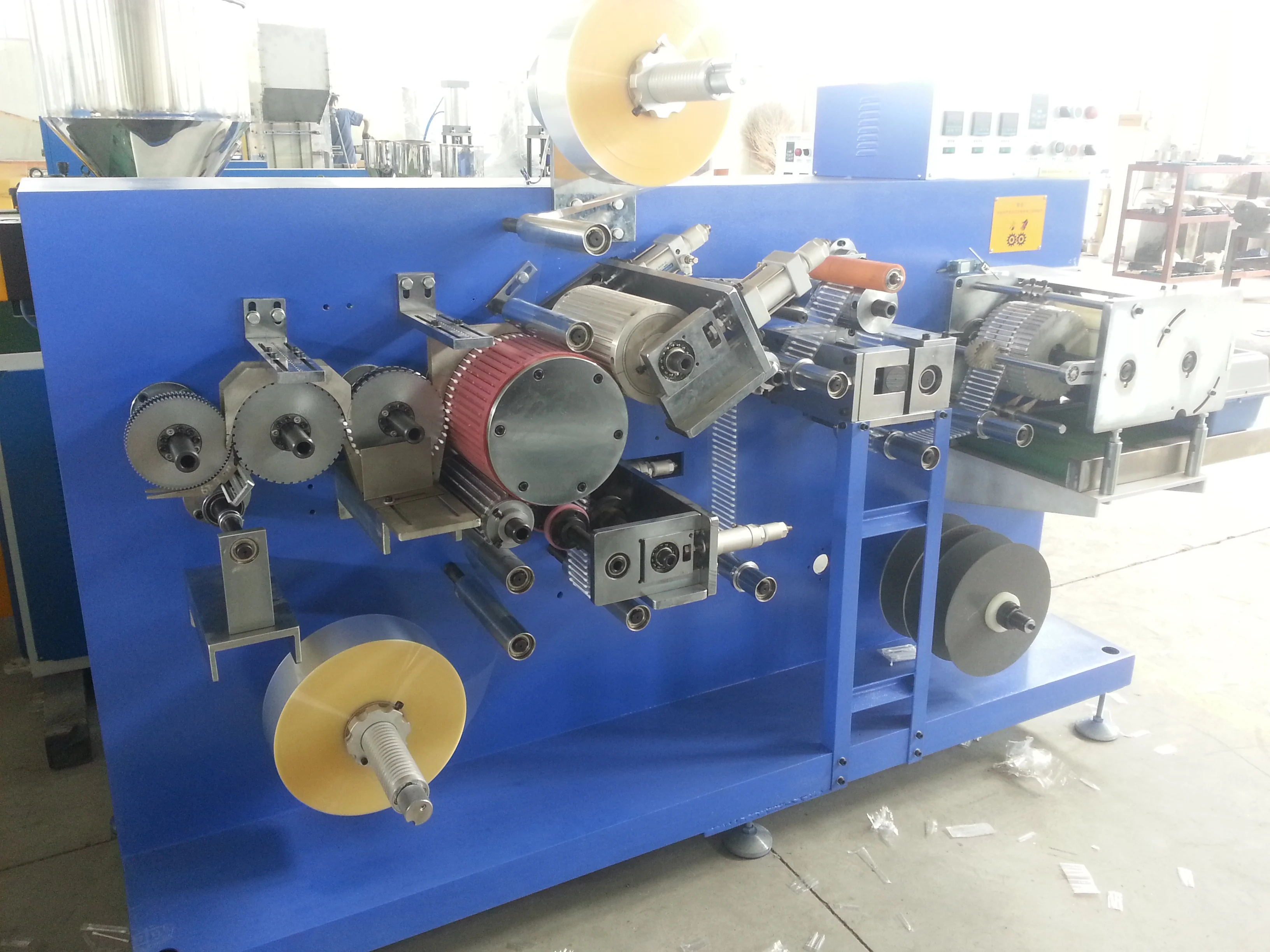 Fully Automatic individual cotton swab wrapping packaging machine
