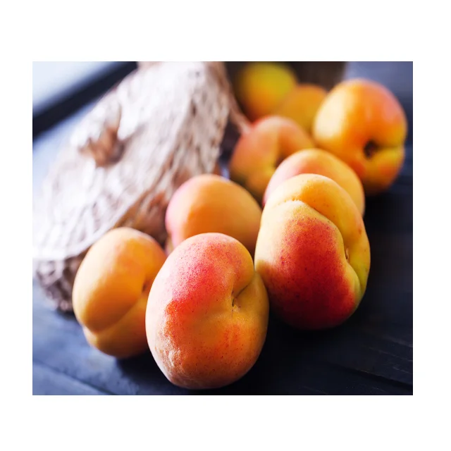 Нектарин лучшего качества по низкой цене из Пакистана