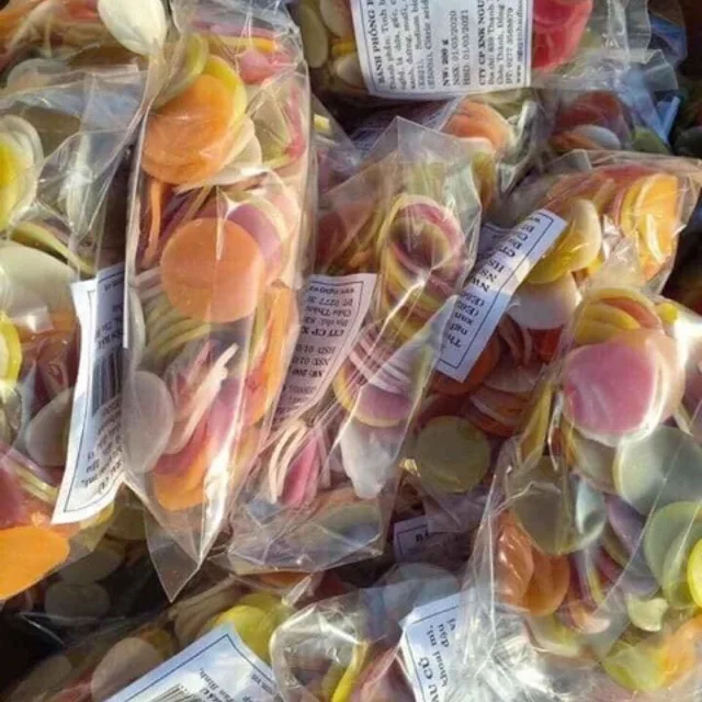 High Quality Crispy Prawn Crackers Colorful Uncooked Shrimp Chips Cracker Seafood Snack Healthy Ms.Lucy +84 929 397 651