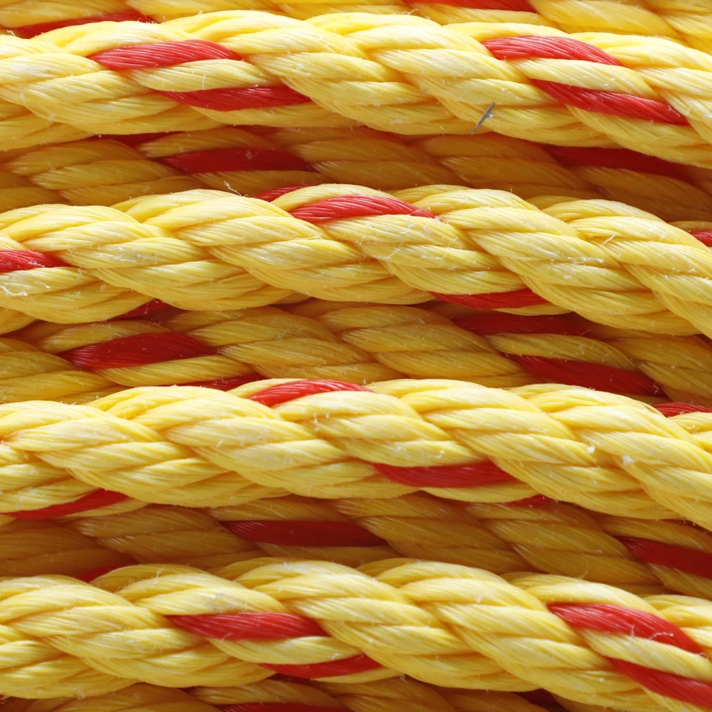 High Strength Colorful Natural 3strands 5-48 mm Twisted PP/Polypropylene Rope made in Vietnam