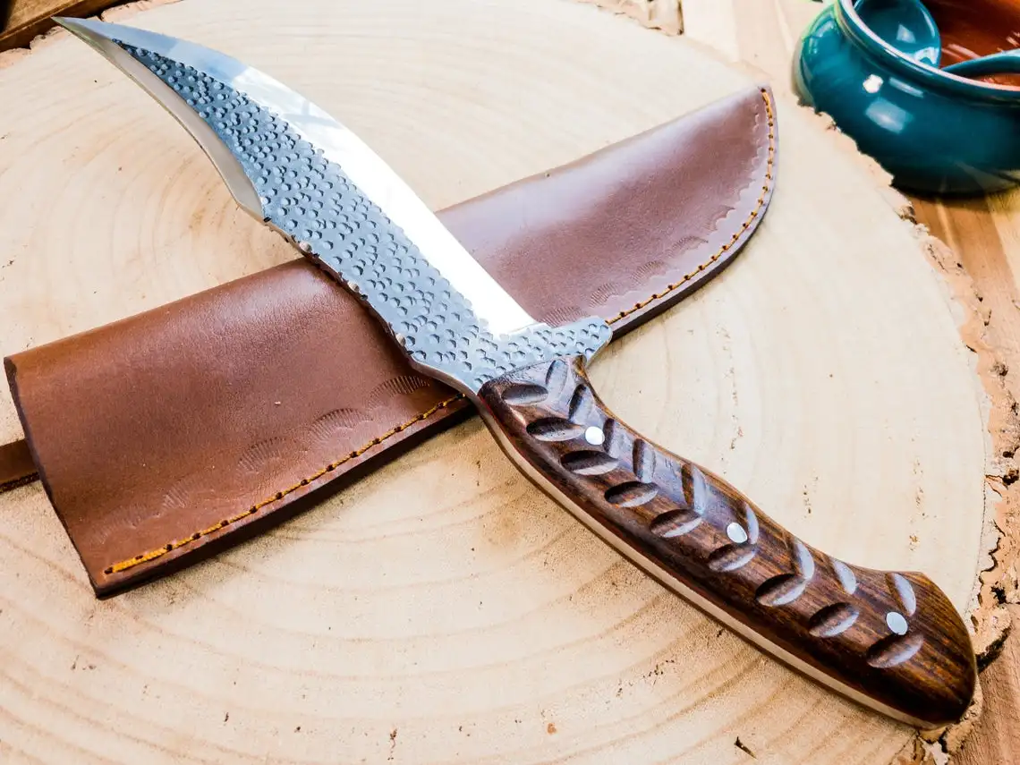 
2021 New Arrival Wholesale Factory Made High Quality Carbon Steel Bowie Knife 