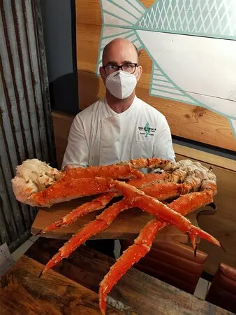 100% лучшее качество оптовый поставщик морепродуктов Королевский Краб замороженного цвета для продажи по низкой