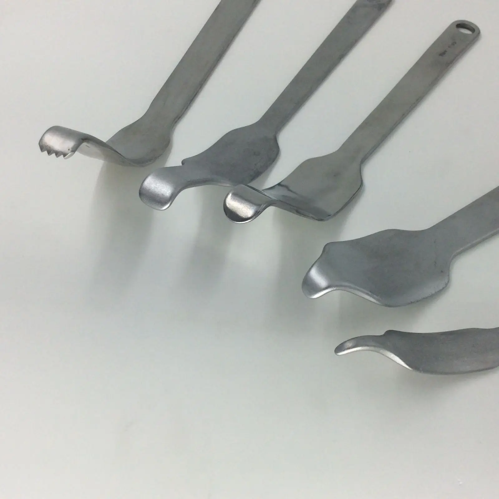 A set of 5 types Hip joint Hip Retractors orthopedic Veterinary instrument tool