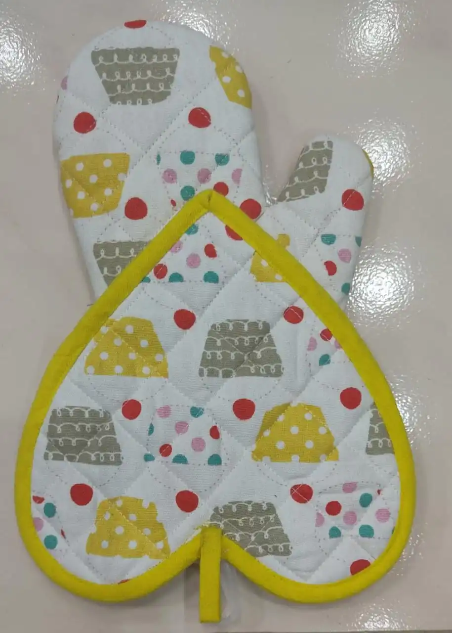 Oven Glove +  Tea pot holder