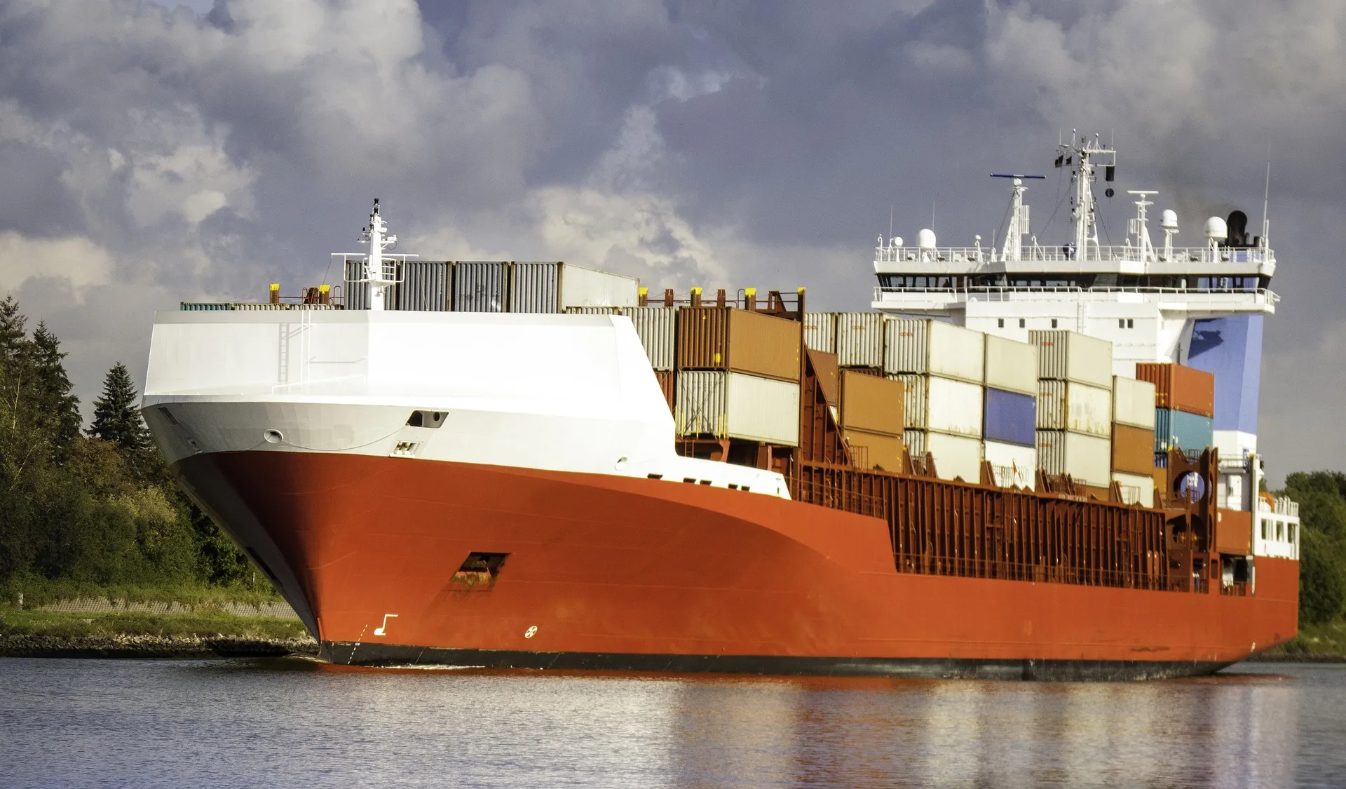 INDIA TO CHINA WATERWAY FREIGHT COURIER SERVICE