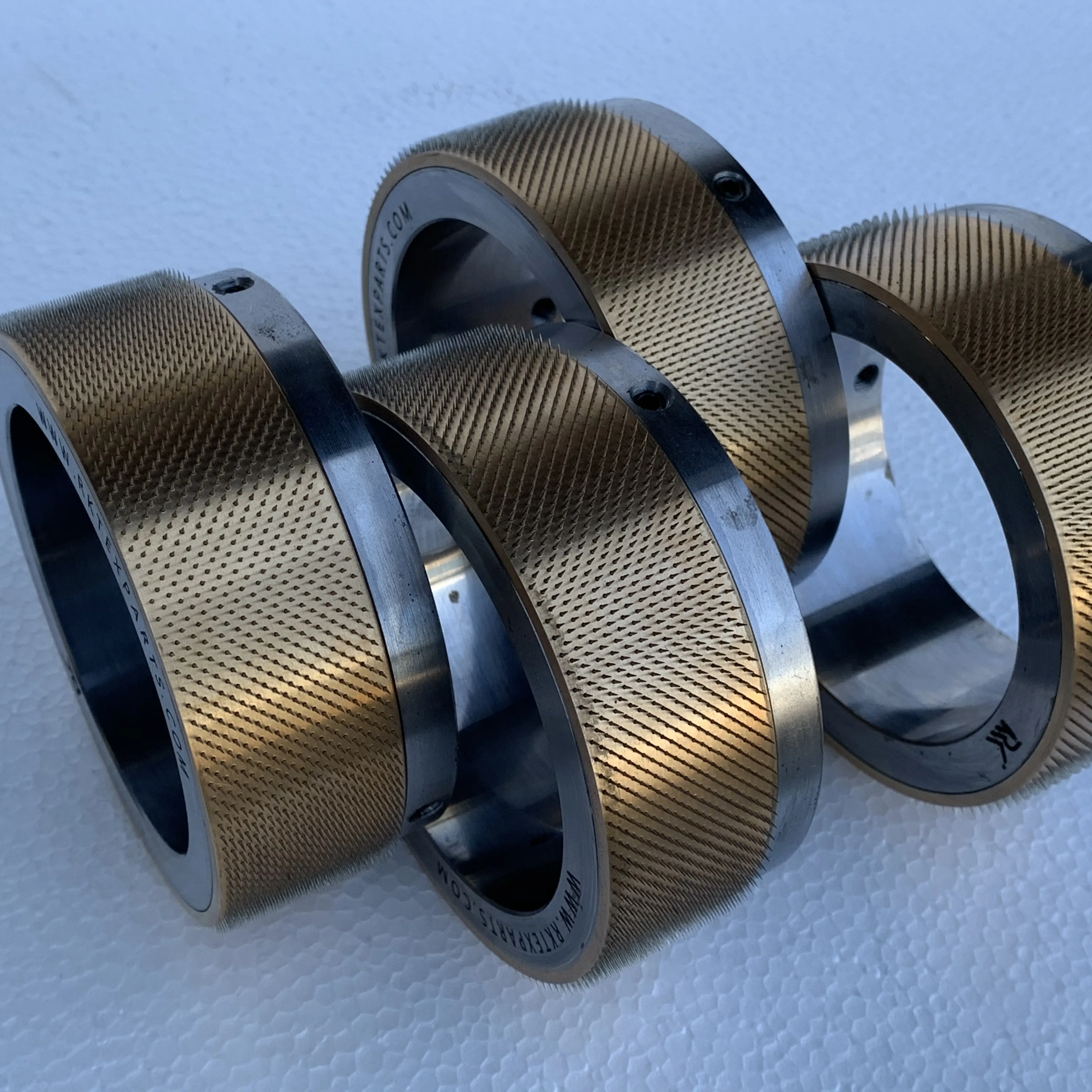  Высокоточный инженерный перфорирующий ролик иглы для пластиковой промышленности