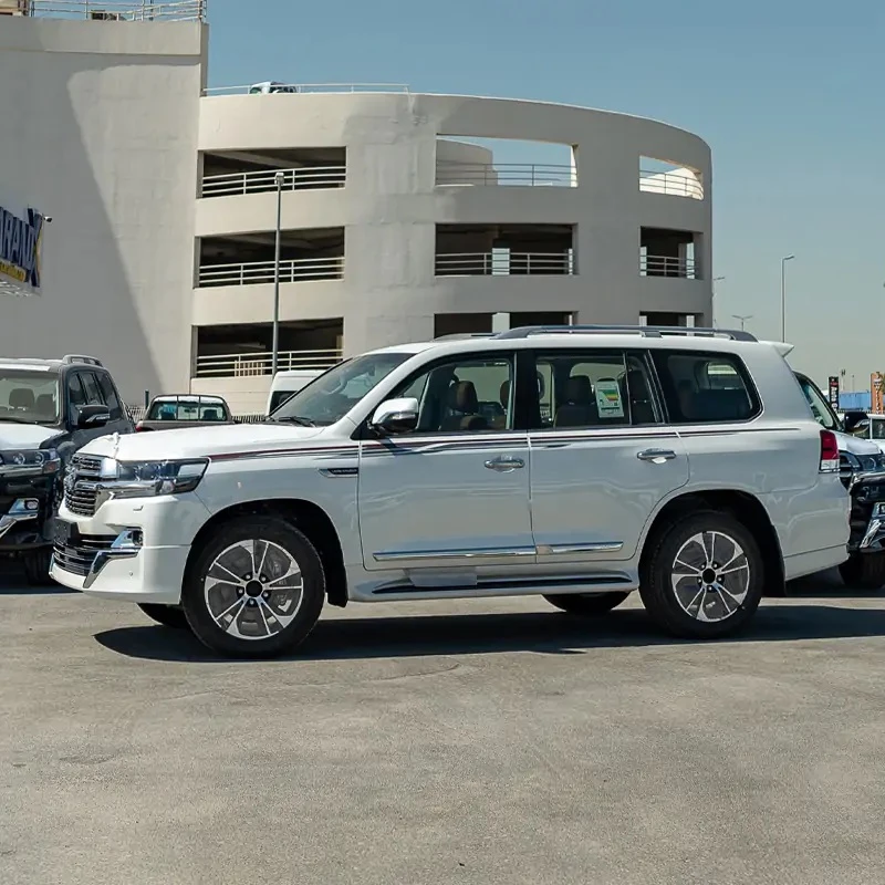 
NEW/USED LAND CRUISA EXECUTIVE LOUNGE 4.5L 