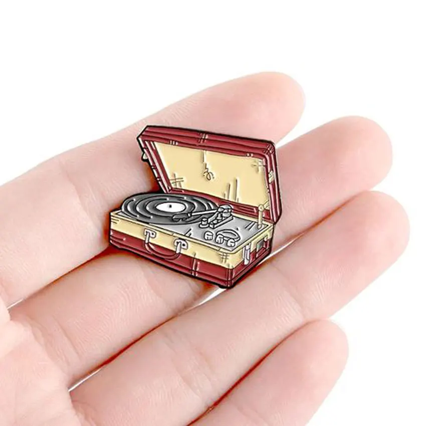 Пользовательский Ретро игровой автомат TV Радио Лента 80s лацкан эмаль