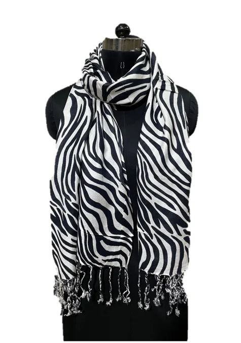 100% Viscose Black and White Cheetah Print Animal Pattern Shawl High Quality Winter Scarf for Adults for Autumn
