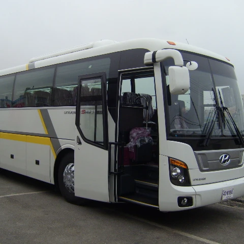 
Роскошный автобус Корея NEW HD UNIVERSE 