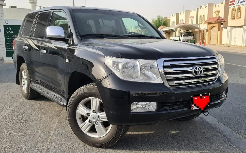 Вид б/у RHD/LHD Toyota Land Cruiser AWD Heritage Edition 4dr SUV