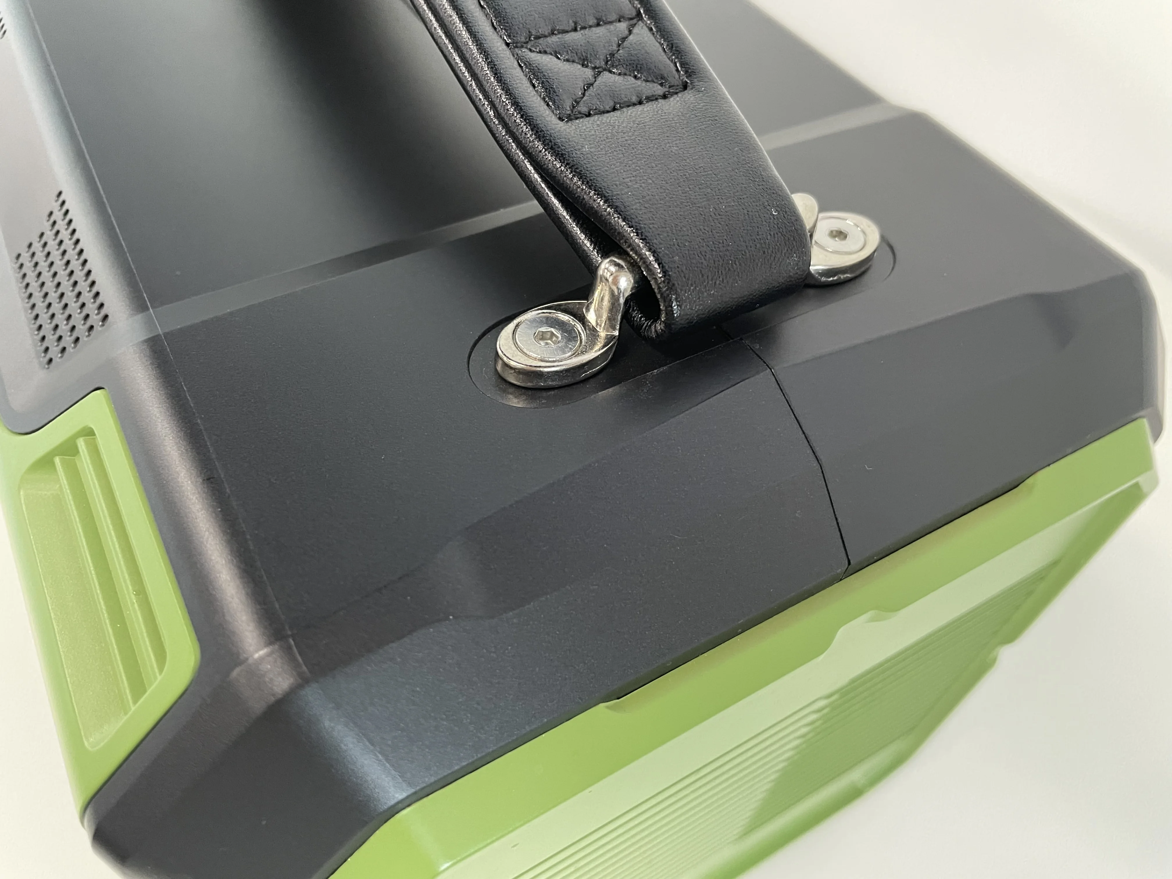 factory wholesale powerful solar generator generate power handybrite portable backups uk wearhouse tragbare power station