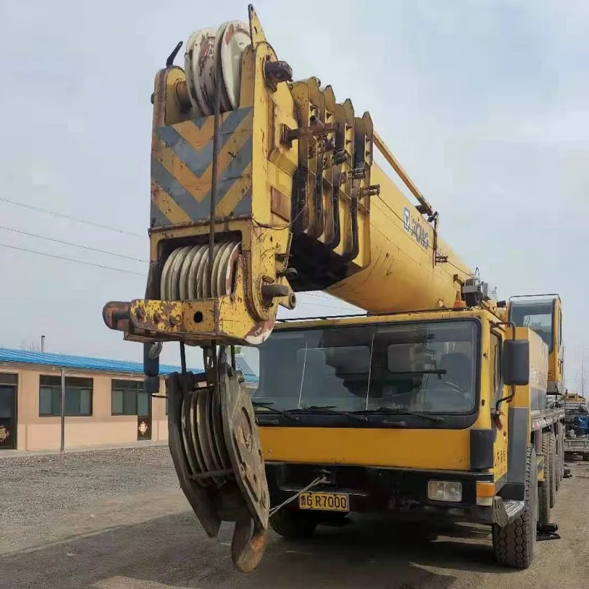 China Made Used XC MG 130Ton 2006 Truck Crane Second Hand Truck Crane