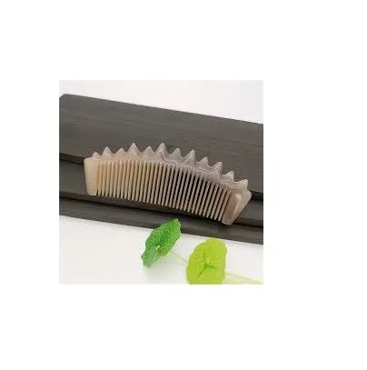 100% Best quality horn comb and customized size and cheap price with Amazon Top Sale Yak Horn Folding Beard Combs For Men