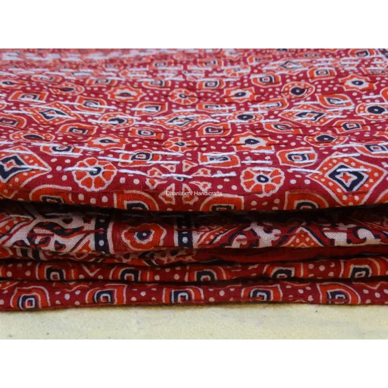 Индийское красивое домашнее декоративное покрывало Ajrakh желтого цвета ручной работы оптом хлопковое Kantha