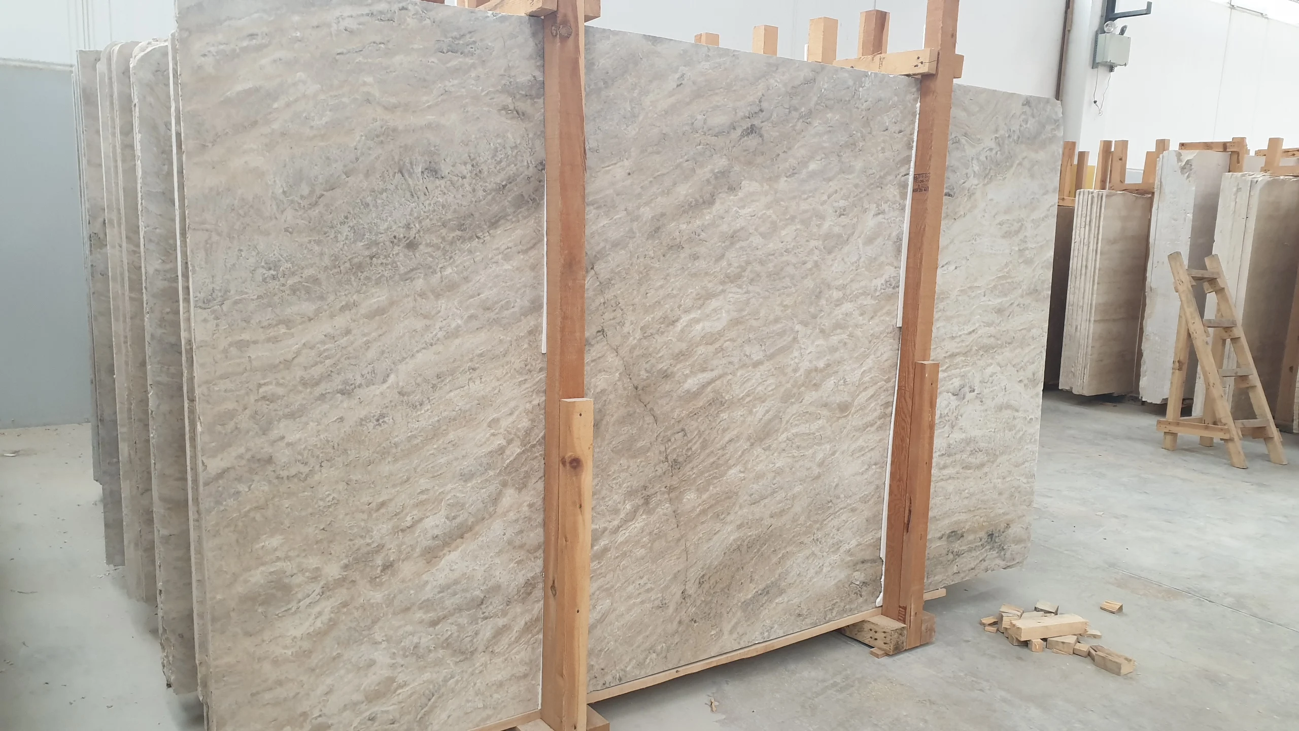 2023 Cashmere Silver Travertine Slab Tiles Matt Honed Tiles Made in Turkey Travertine Slab For Outdoor and Indoor Paving Tiles